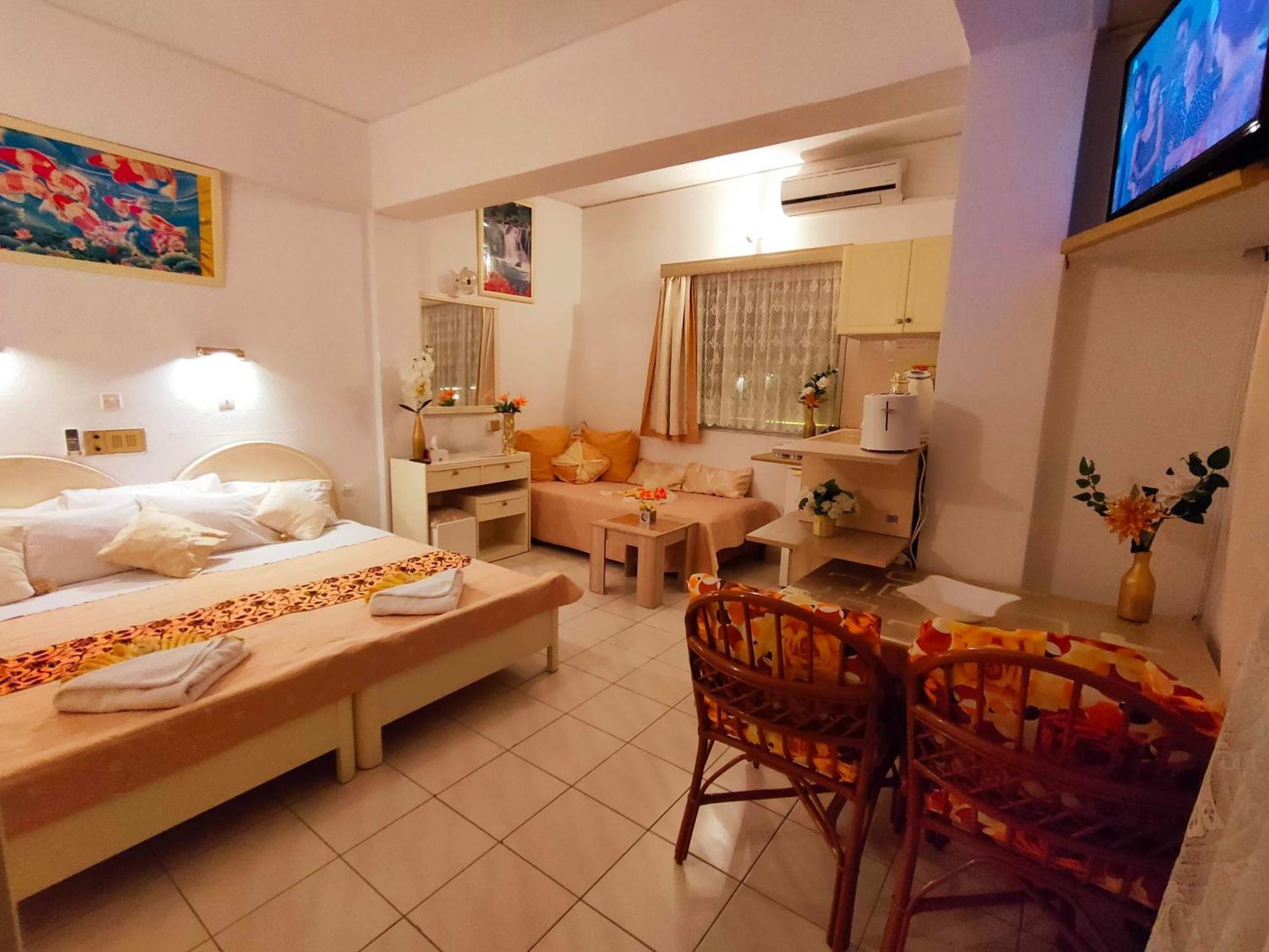 Evli Appartement Rethimnon Buitenkant foto